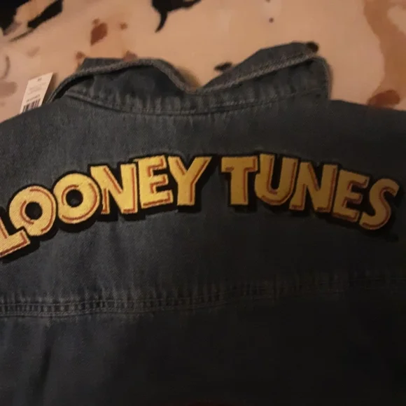 Cakeworthy Warner Bros Boxlunch Looney Tunes Denim Jean Jacket Unisex 2XL - Picture 8 of 10